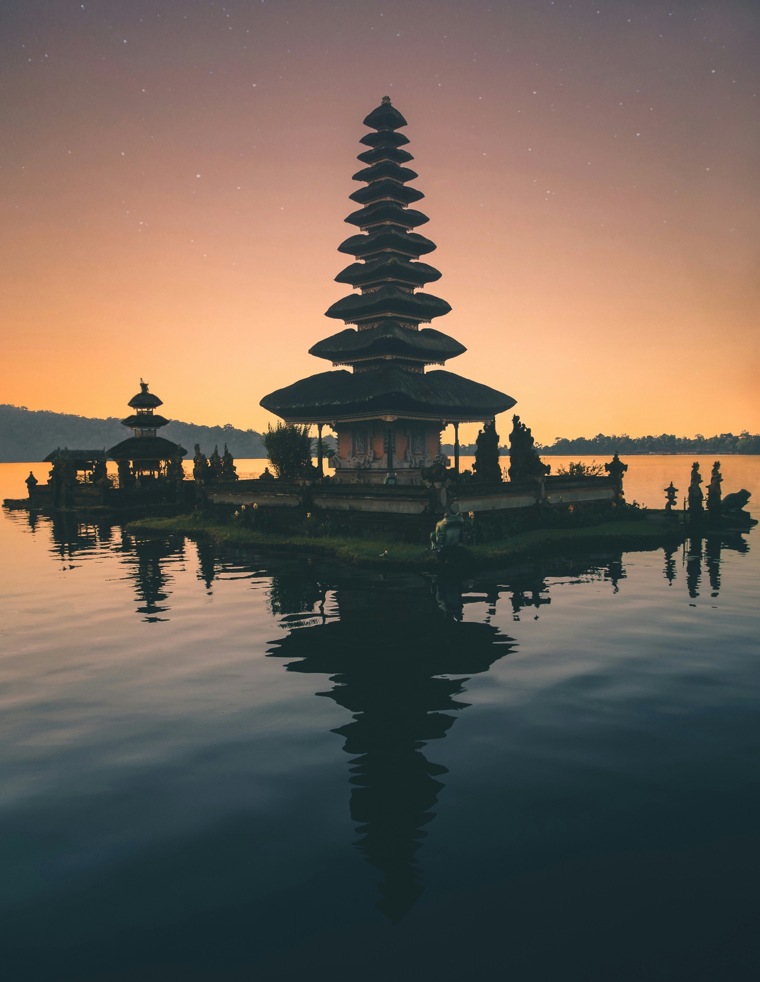 Bali reisgids, Tempels, rijstvelden & stranden